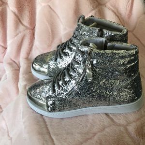 Forever By Forever Link Sparkly silver high tops